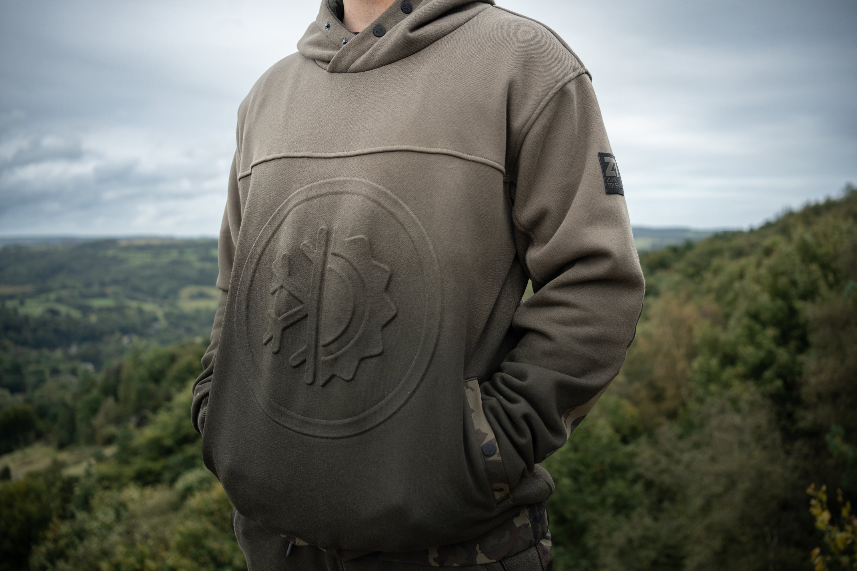 ZT Wind Chill Hoody Two Tone Element – Nash Tackle