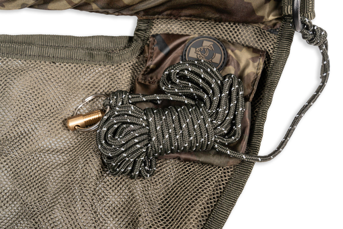 Carp Care Retainer Sling Monster Camo (17).jpg