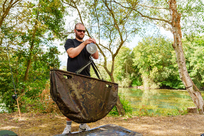 Carp Care Weigh Sling Camo (1).jpg