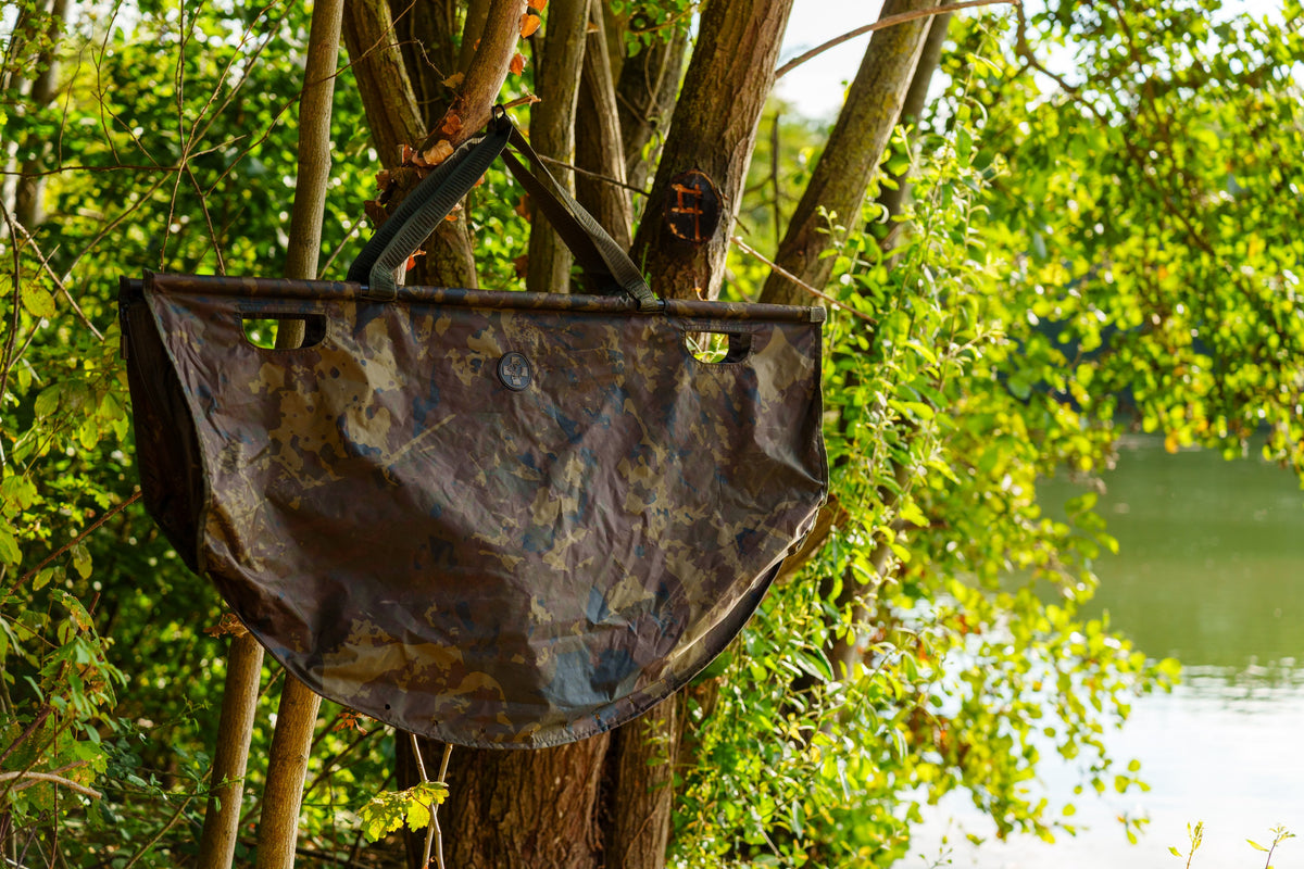 Carp Care Weigh Sling Camo (6).jpg