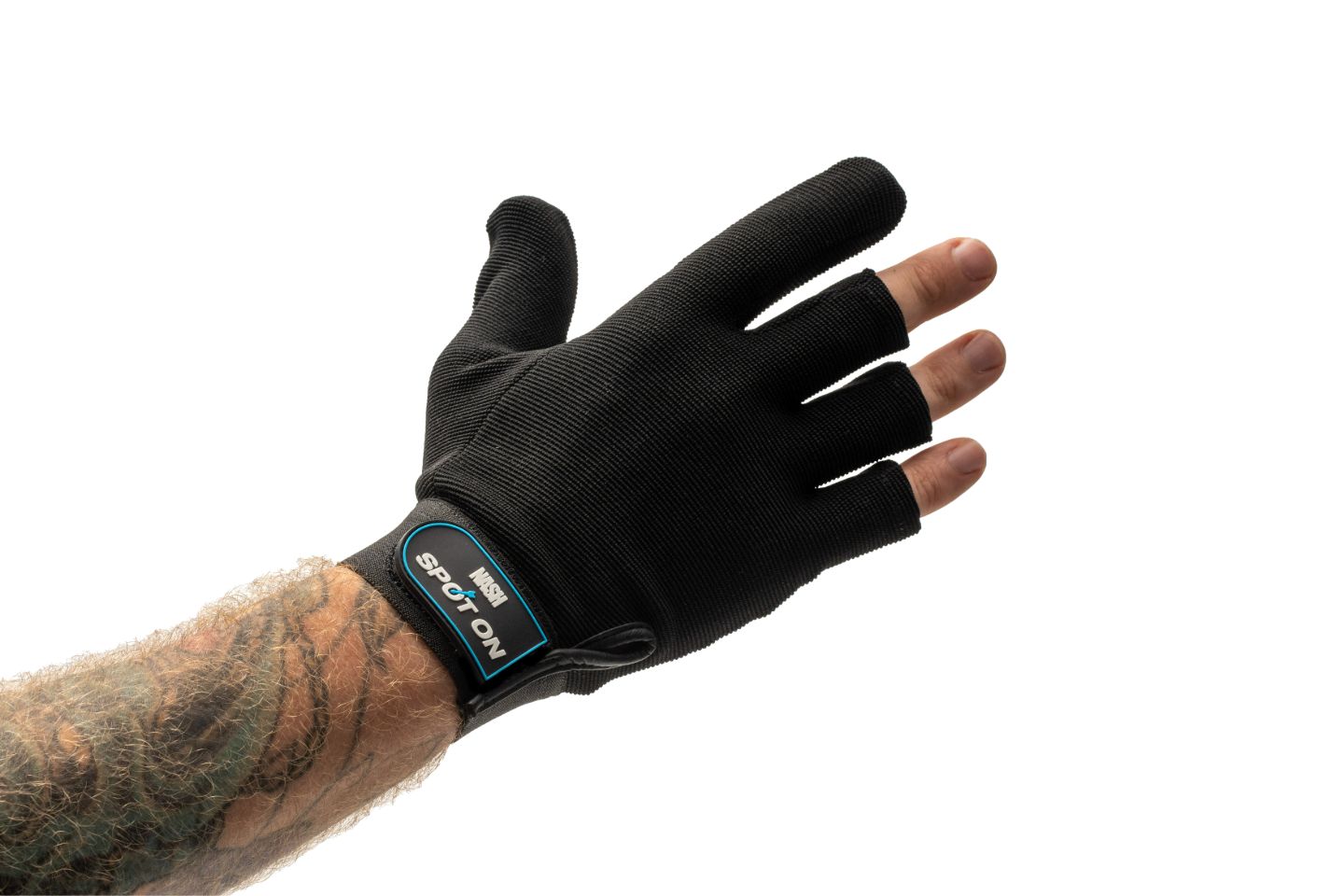SpotOnCastingGlove_Studio_1.jpg